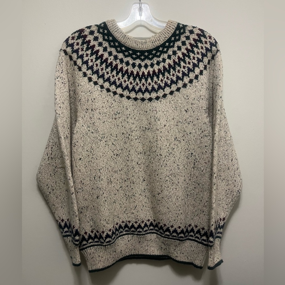 Northern Reflections Vintage Sweater Medium